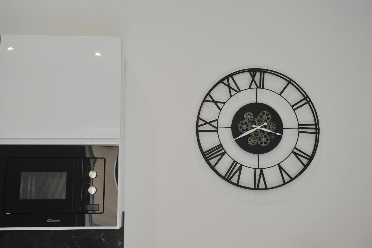 Luxury Apartment Salerno Center ภายนอก รูปภาพ