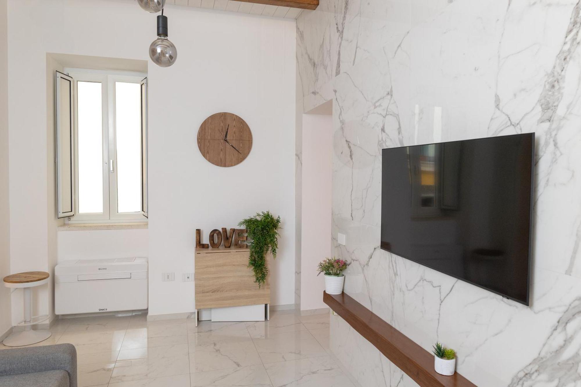 Luxury Apartment Salerno Center ภายนอก รูปภาพ