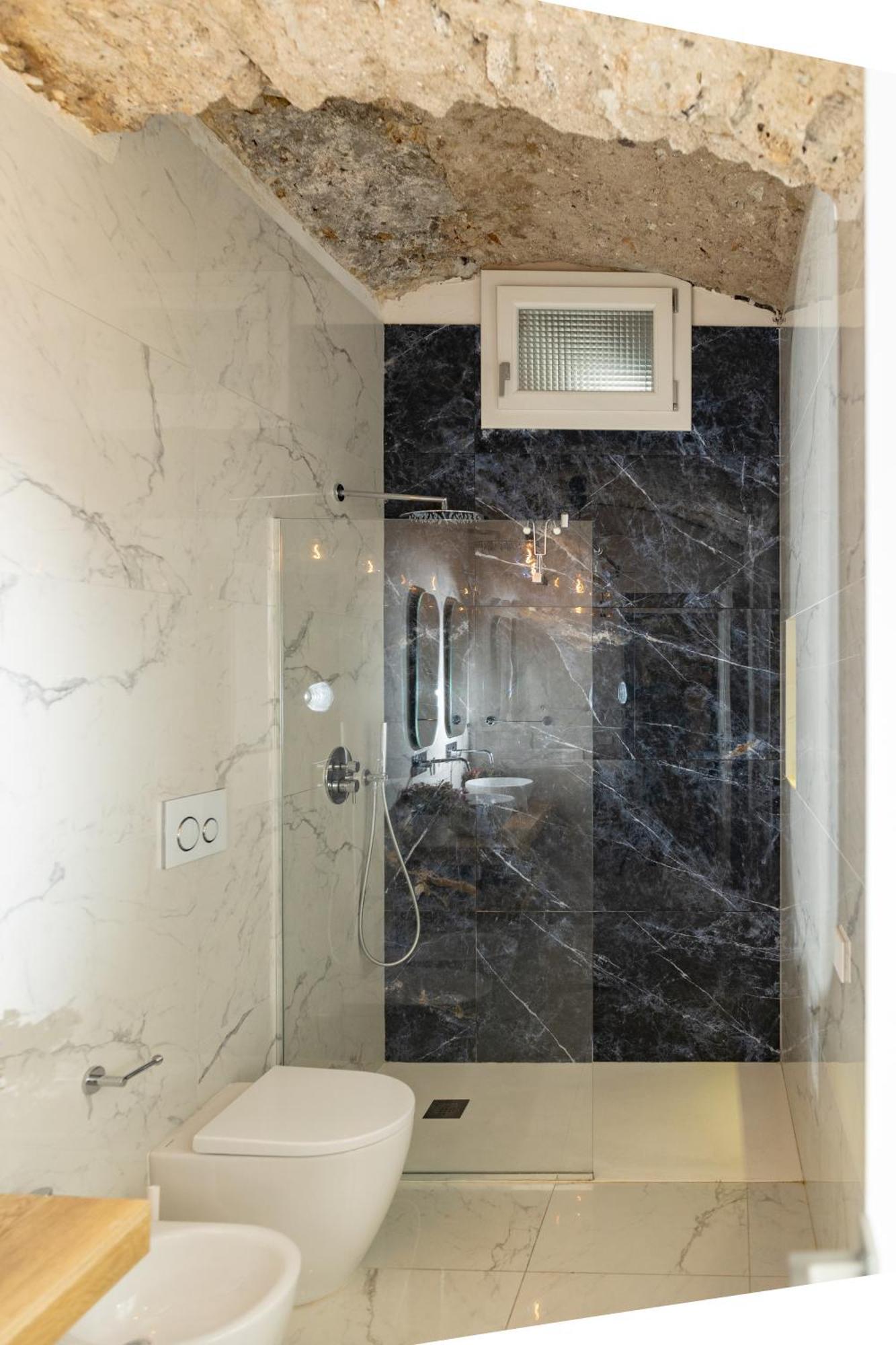 Luxury Apartment Salerno Center ภายนอก รูปภาพ